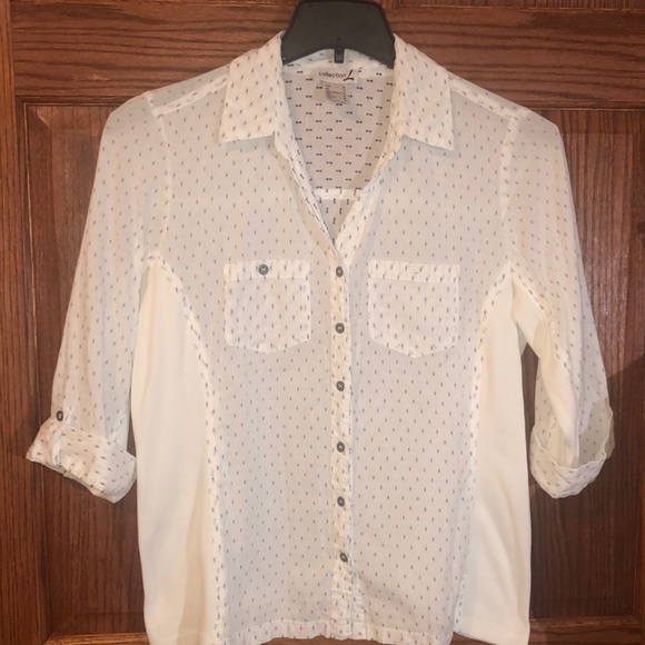 Collective Concepts White Button-Up Blouse - Picture 1 of 12